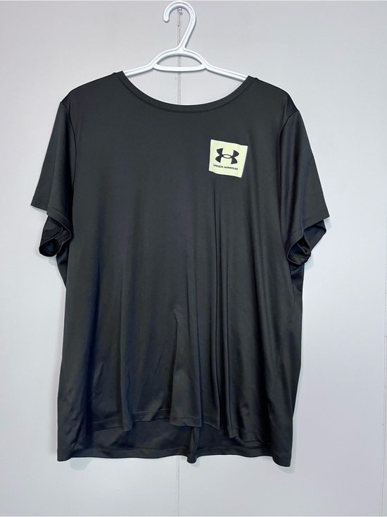 Under Armour Tops - Under Armour HeatGear Black Graphic Athletic T-Shirt Women’s 1X Loose Fit